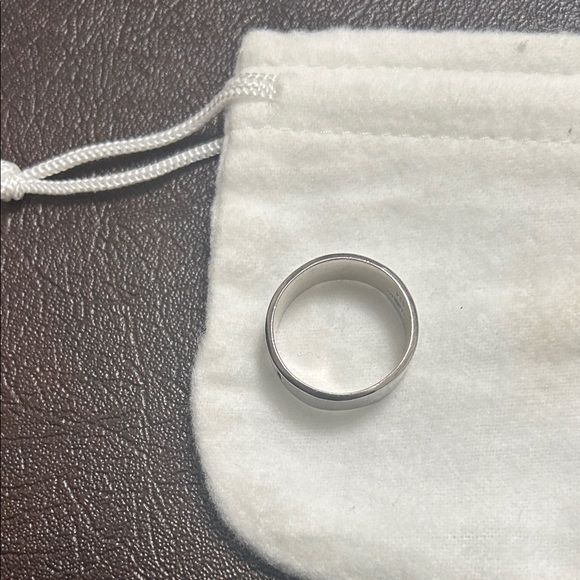 Silver Geometric Pattern Ring - Picture 4 of 4